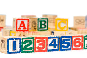 blocks with numbers 123456 steps in a marketing plan