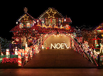 Christmas_light_display