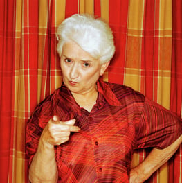 Older_woman_shaking_her_finger