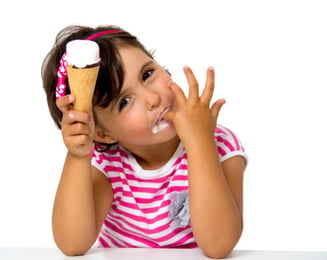 little_girl_eating_ice_cream_cone